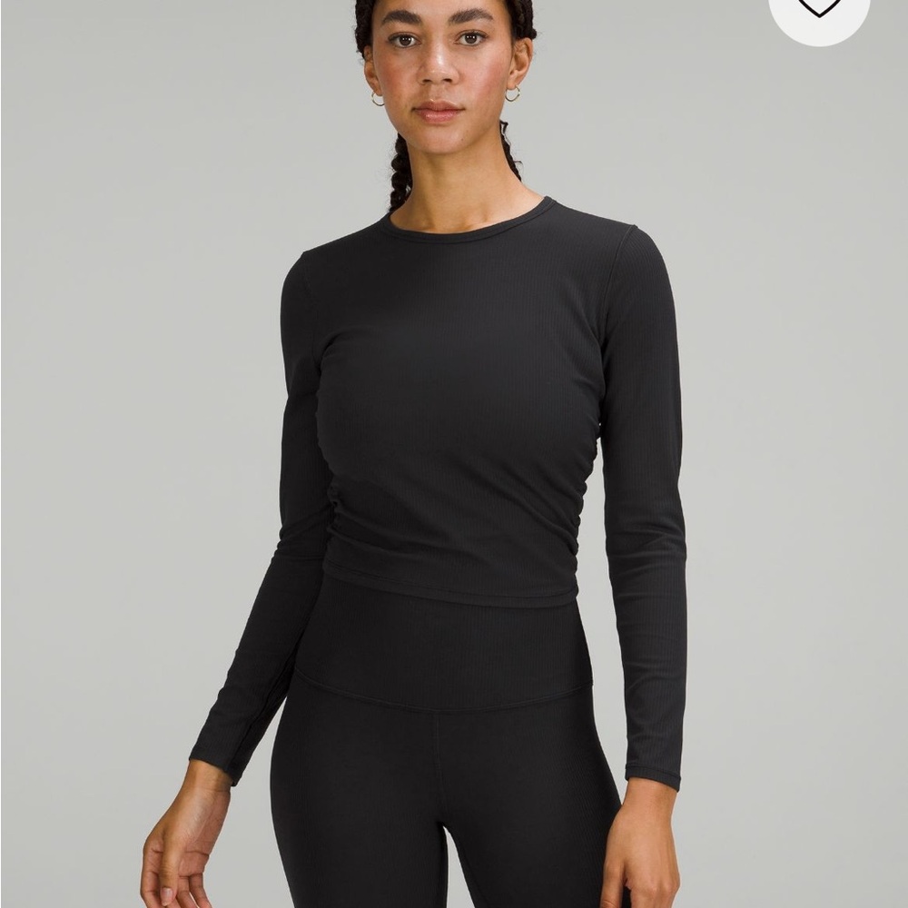 All It Takes Lululemon Ribbed Nulu Long-Sleeve Black Size 6
